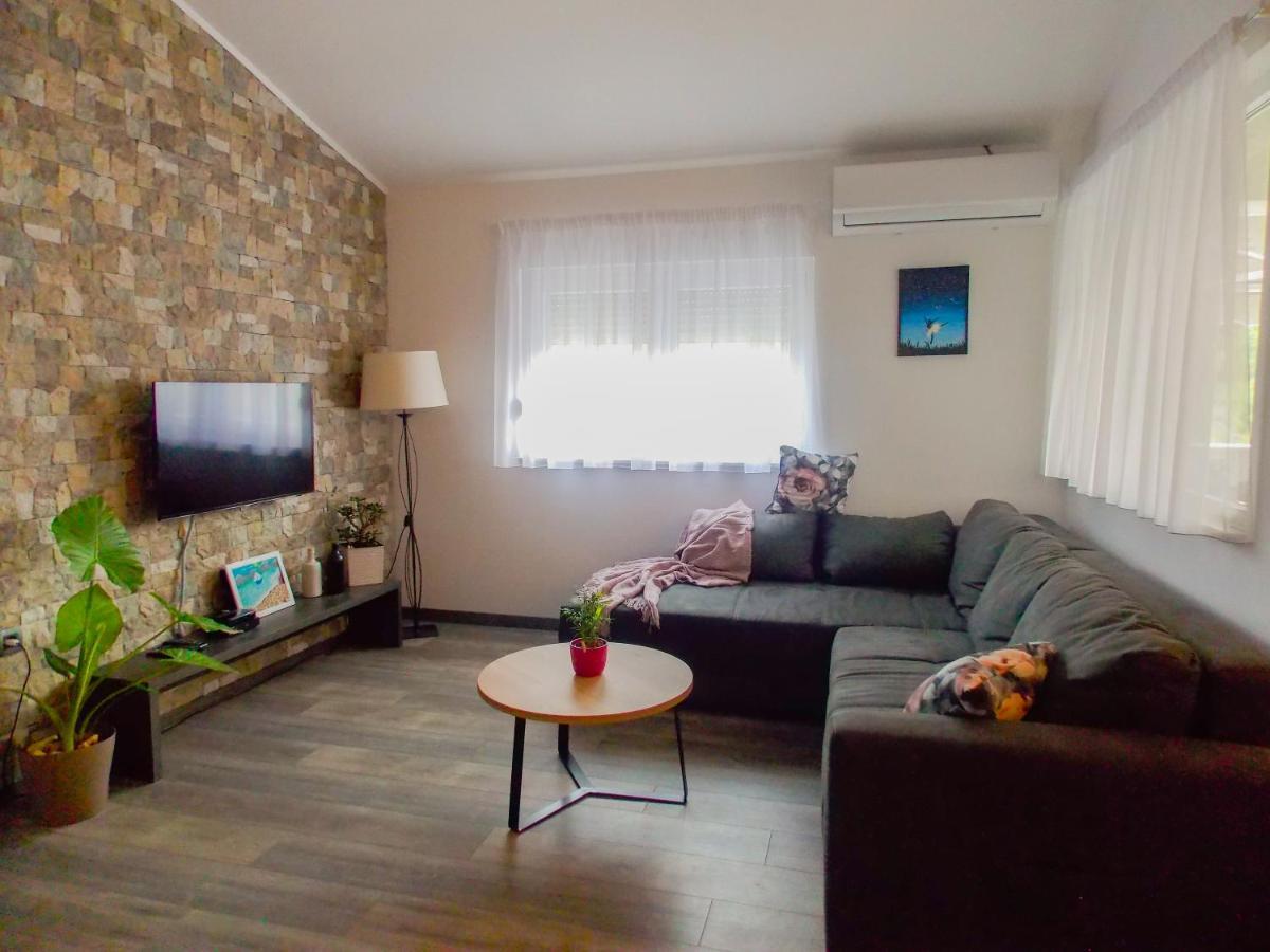 Apartman Bamboo Нін Екстер'єр фото